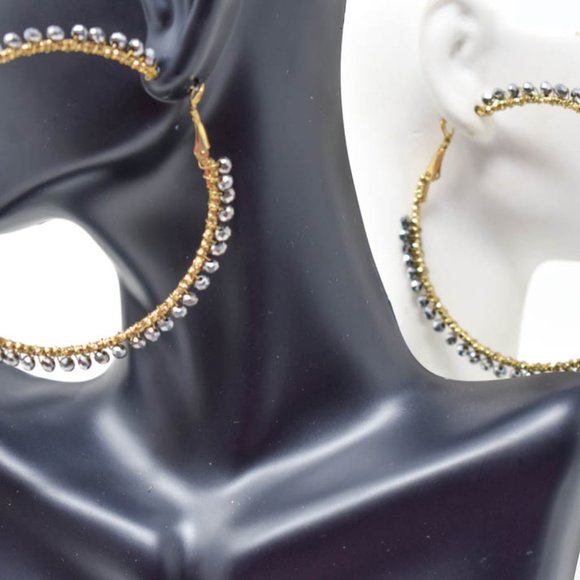 Thin Wired Hematite Gray Crystal Beads Earrings - Picture 7 of 12